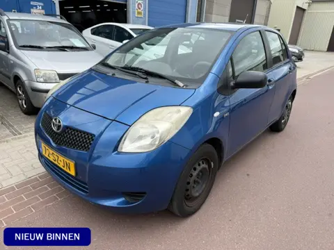 Toyota Yaris 1.4 D-4D Luna 2006 - APK 28-11-2026 5-deuren