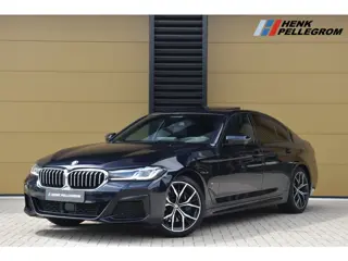 BMW 5 Serie 530i High Executive Edition * M-Sport * Glasdak * Head-up * Sportremmen * 4-Zone Airco *