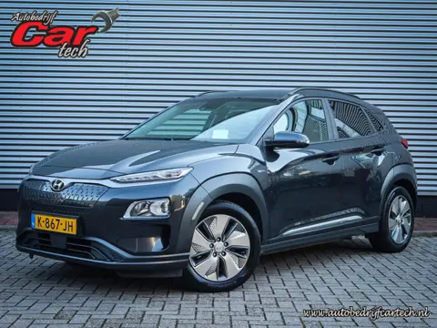 Hyundai KONA EV Fashion 64 kWh Clima | Cruise | Navi | Pdc | Camera | Led | Lichtmetaal | 3 fase lad