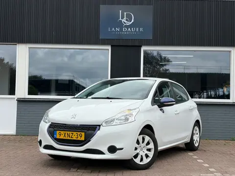 Peugeot 208 1.0 VTi LIKE/ Airco / Navi / Lage Kilometerstand
