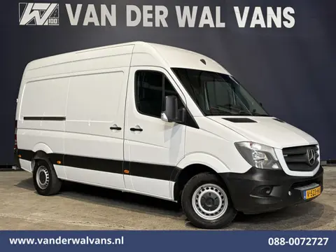 Mercedes-Benz Sprinter 316 CDI 163pk L2H2 Euro6 Airco | Navigatie | 2800kg Trekhaak | Cruisecontrol 
