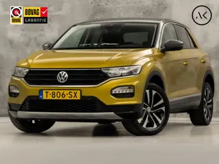Volkswagen T-Roc 1.0 TSI Sport (APPLE CARPLAY, GROOT NAVI, STOELVERWARMING, GETINT GLAS, SPORTSTOELE