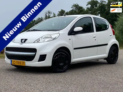 Peugeot 107 1.0-12V XS 5DRS NAVI AIRCO NAP GOED ONDERHOUDEN
