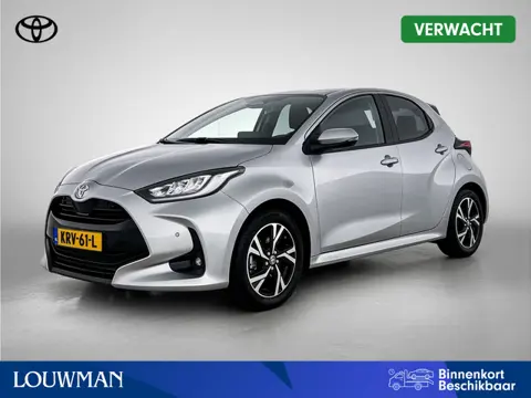 Toyota Yaris 1.5 Hybrid 115 First Edition Comfort Pack | BTW voertuig | Dodehoek detectie | Stoel+st