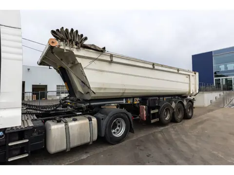 GALTRAILER GALTRAILER -HARDOX 26m3+BACHE (bj 2017)