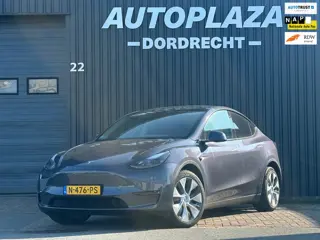 Tesla Model Y Long Range AWD 75 kWh SOH 90.4%|WARMTEPOMP