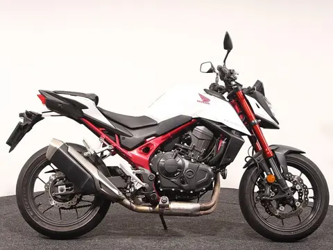 Honda CB 750 Hornet (bj 2023)