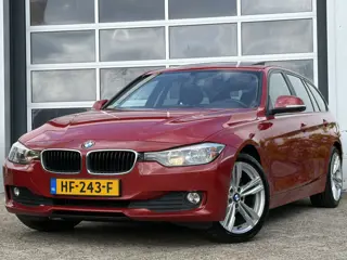 BMW 3 Serie Touring 316i Business 136pk | Achteruitrijcamera | Bluetooth | Cruise control | Elektris