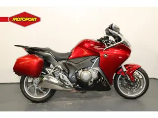 Honda VFR 1200FA (bj 2010)