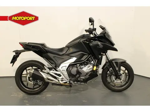 Honda NC 750 X DCT (bj 2024)