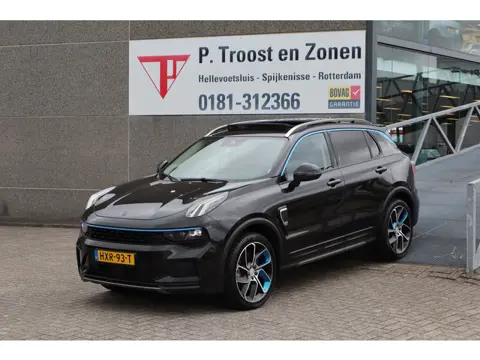 Lynk & Co 01 1.5 Panoramadak/360 graden Camera/Keyless/Lane assist/Adaptive cruise control/Apple car