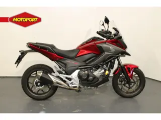 Honda NX 750 X (bj 2021)
