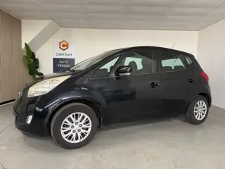 Kia Venga 1.4 CVVT X-ecutive Airco, Trekhaak, achteruirij sensoren