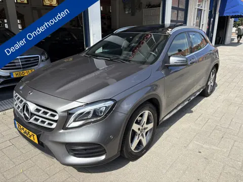Mercedes-Benz GLA 180 Business Solution AMG NL AUTO/NAP/PANO/FULL OPTIONS/TOPSTAAT