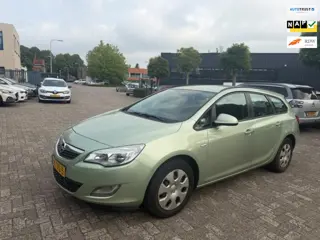 Opel Astra Sports Tourer 1.4 Business Edition /bj.2012 / climate / NAP met 159678 km.en APK tot 08/2