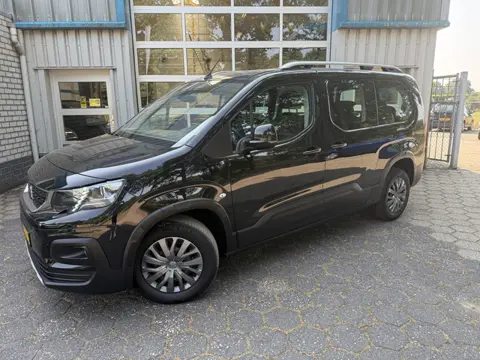Peugeot Rifter Long 1.2 Puretech Long Allure 7p. / Carplay