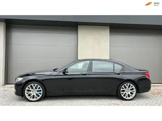 BMW 7-serie 750Li 2009 YOUNGTIMER/BOMVOL/VERTSELBARE ACHTERBANK/ZEER MOOI/RIJDT EN SCHAKELT PERFECT/