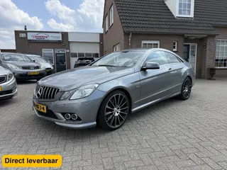 Mercedes-Benz E-Klasse Coupé 250 CGI Avantgarde Aut. AMG 19"