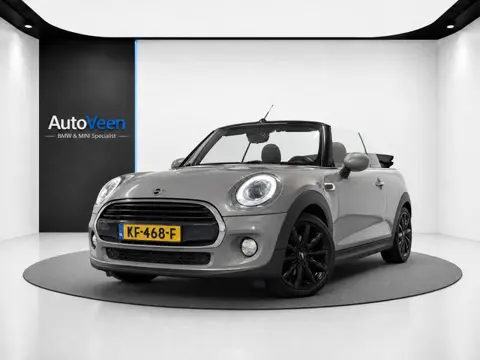Mini Cabrio 1.5 Cooper Chili Serious Business (LED, LEDER, STOELVERWARMING, DEALER ONDERHOUDEN)
