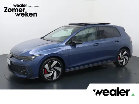 Volkswagen Golf 1.5 eHybrid GTE | 272 PK | SoH 100% | Trekhaak | Panoramadak | Head-up display | Led