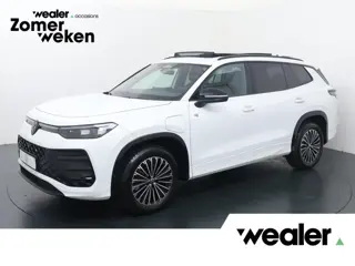 Volkswagen Tayron 1.5 eHybrid R-Line Edition | 272 PK | Trekhaak | Panoramadak | Lederen bekleding |
