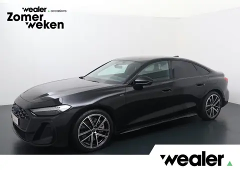 Audi A5 Limousine 2.0 e-hybrid quattro S edition | SoH 98% | Trekhaak | Panoramadak | Matrix LED kop