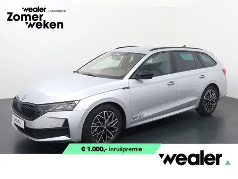Škoda Octavia Combi Sportline Tour 1.5 TSI 150 PK DSG | Automaat | Trekhaak | Navigatie & Winter pak