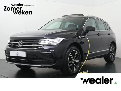 Volkswagen Tiguan 1.4 TSI eHybrid Elegance | SoH 94 % | 245 PK | Trekhaak wegklapbaar | Adaptive Cru