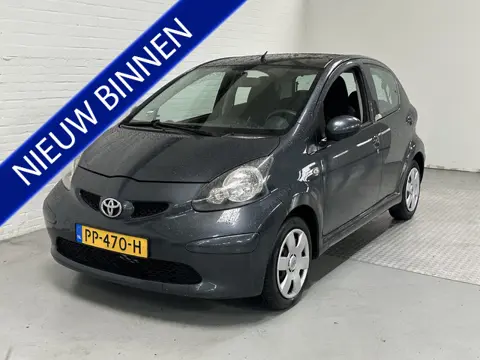 Toyota Aygo 1.0-12V + AIRCO / NAVI / ELK.PAKKET (bj 2008)