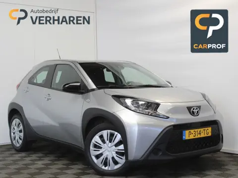 Toyota Aygo X 1.0 VVT-i MT Play AIRCO | CARPLAY | CAMERA | LED | DAB | ADAPCRUISE | BLUETOOTH