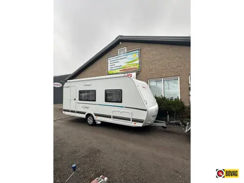 Dethleffs C'Joy 480 FSH +voortent+mover