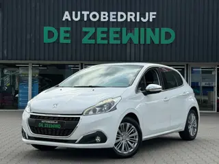 Peugeot 208 1.2 PureTech Allure|Navi|Rijklaar