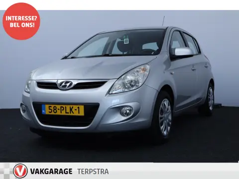 Hyundai i20 1.2i Business Edition/ HISTORIE!/ 5-Drs/ Clima/ Navi/ Elek. pakket/ Isofix/ AUX & USB/ M