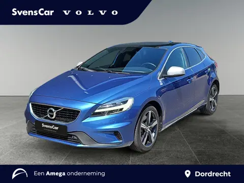 Volvo V40 1.5 T3 Polar+ Sport |  R-Design Leder bekleding | Panoramadak | LED koplampen