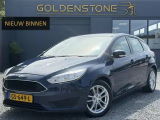 Ford Focus 1.0 Trend Edition Dealer Onderhouden,Trekhaak,Navi,Airco,Cruise,2e Eigenaar,N.A.P,102pk,N