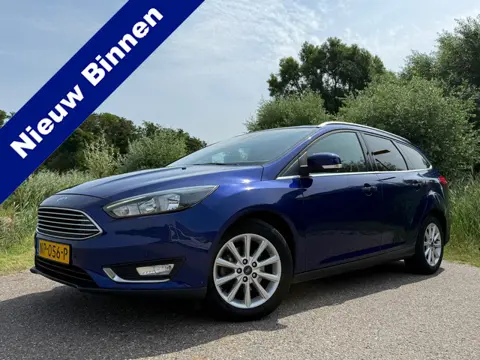 Ford Focus Wagon 1.0 Titanium | 1e Eigenaar | Apple CarPlay/Android Auto | Trekhaak | Navi | Clima |