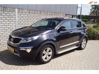 Kia Sportage 2.0 Plus Pack AWD Autom Sportst Stoelverw A Bankverw Clima Cruise PDC LMV Trekhaak ENZ.