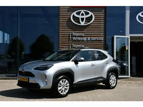 Toyota Yaris Cross 1.5 Hybrid 115 Active Limited automaat 116pk | Parkeersensoren vóór & achter | Dr