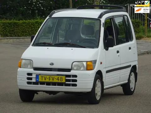 Daihatsu Move 850 X 83DKM VOL AUTOMAAT APK 01-07-2027