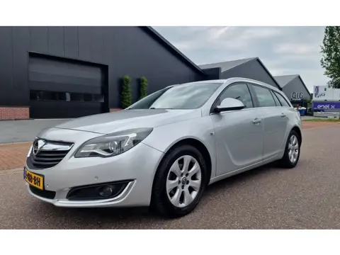 Opel Insignia Sports Tourer 1.6 CDTI EF Cosmo NAVI PSENSOR CRUISE TREKHAAK 2 X SLEUTELS