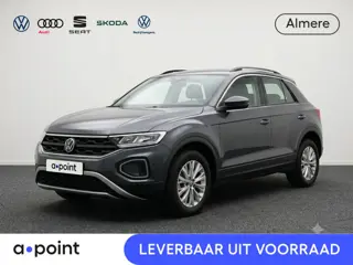 Volkswagen T-Roc 1.5 TSI Life 150PK DSG | Achteruitrijcamera | Stoelverwarming | Clima |