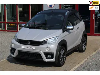 Aixam Brommobiel e Crossover Premium CAMERA PDC WEBASTO STANDKACHEL SLECHTS 3635 KM
