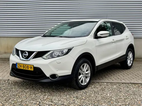 Nissan Qashqai 116pk Business Edition [ fm navi,camera,ecc,lmv,trekhaak ]