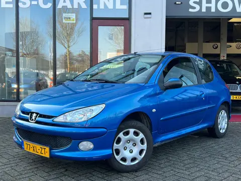 Peugeot 206 1.4 Forever, Nieuwe APK! Nwe Distributie!