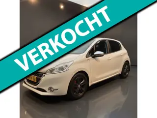 Peugeot 208 1.2 VTi Urban Soul - beurt gehad 1 jaar apk!