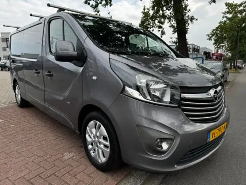 Opel Vivaro 1.6 CDTI 120pk L2 H1 Sport Edition 154.000km 1e Eigenaar Airco,Navigatie