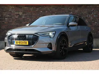 Audi E-tron E-tron 55 Quattro Advanced 95 kW| SOH 90% |Trekhaak Afn.|Panodak|Luchtvering|Massage&Ven