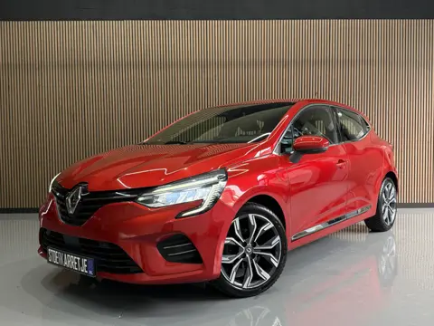 Renault Clio 1.0 TCe 100pk Edition One | Groot Navi | Bose | 17" | Camera | Stoel & Stuur verwarming