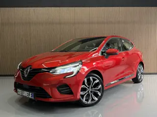 Renault Clio 1.0 TCe 100pk Edition One | Groot Navi | Bose | 17" | Camera | Stoel & Stuur verwarming