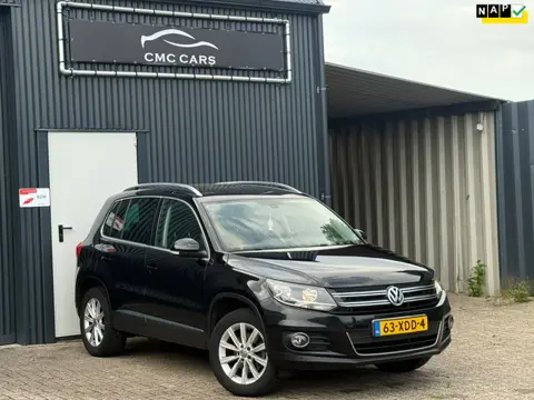 Volkswagen Tiguan 1.4 TSI Sport&Style NIEUWE KETTING!!//NAP!!//PDC//TREKHAAK!!